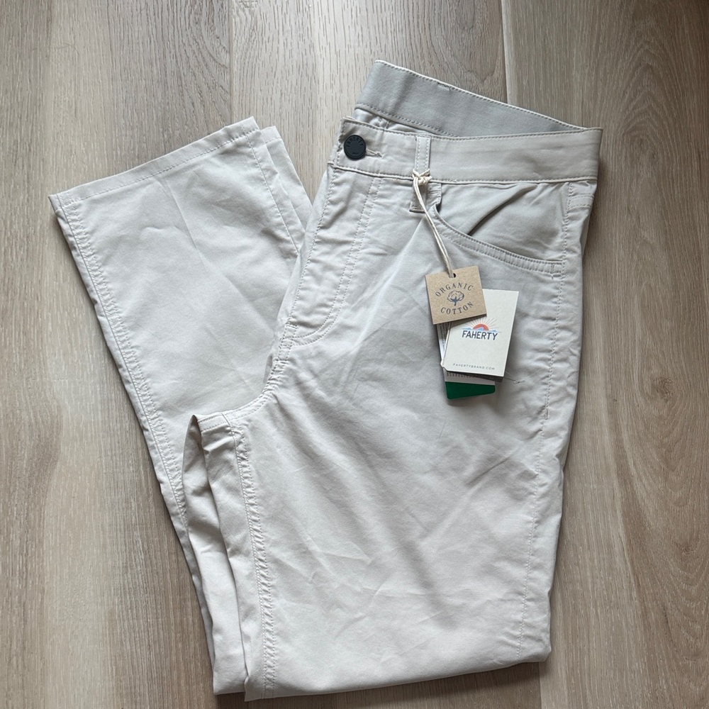 Faherty - Movement™ 5-Pocket Pant - Light Sand